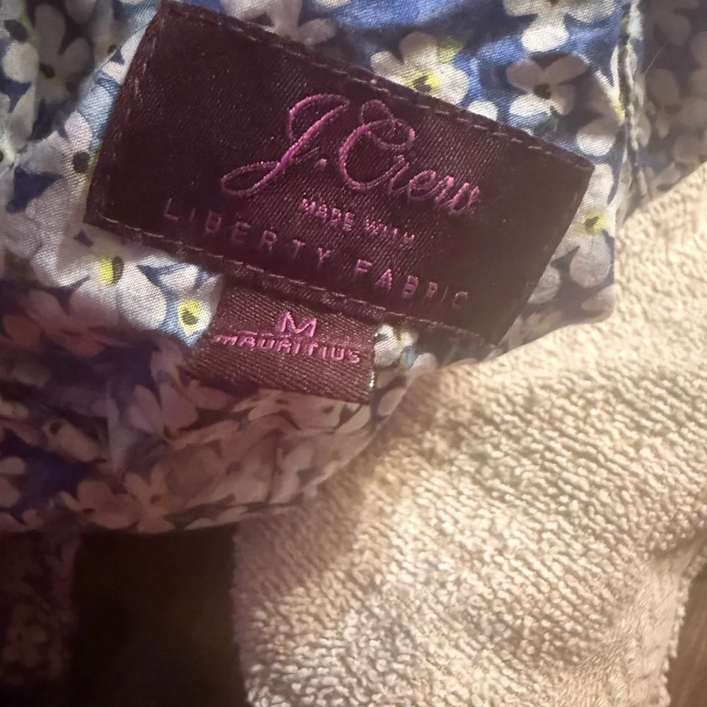 J. Crew Blue and White Casual Button Down Shirt Medium